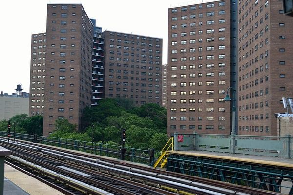 New York City’s Dangerously Vulnerable Public Housing